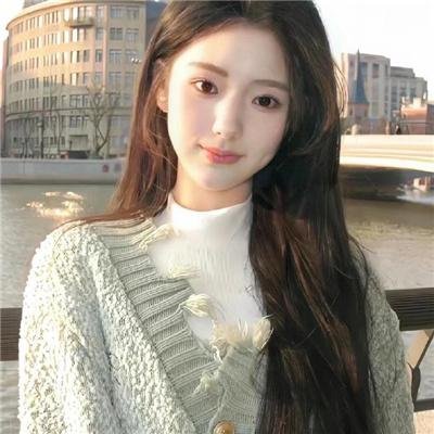 怪物少女妮莫娜